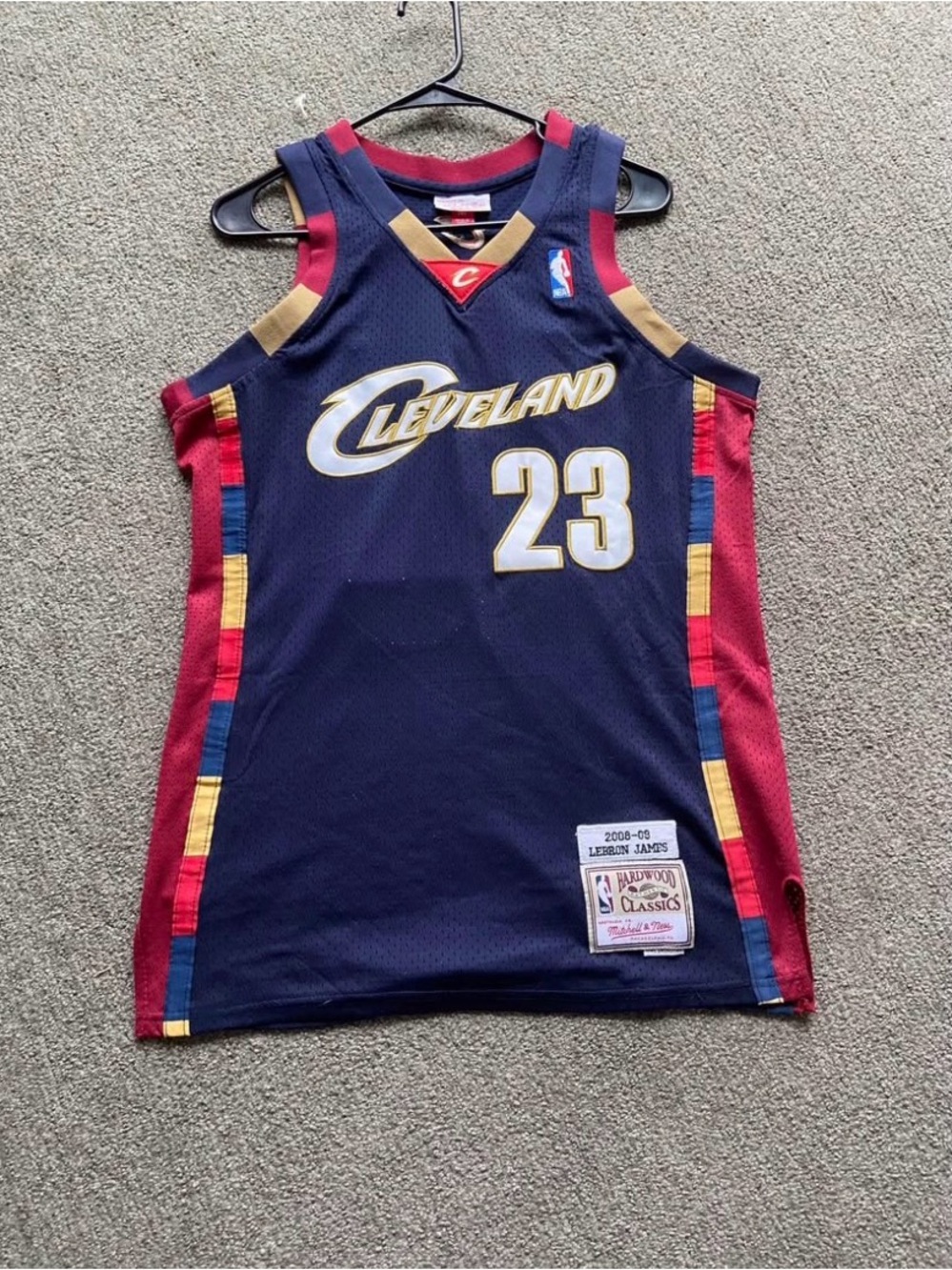 Medium LeBron James Cleveland Cavaliers Mitchell & Ness Basketball Jersey